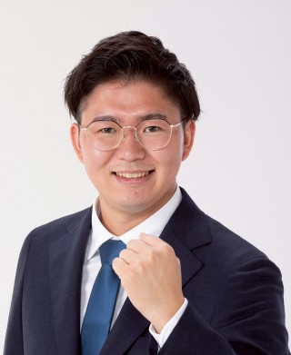 川田 海栄